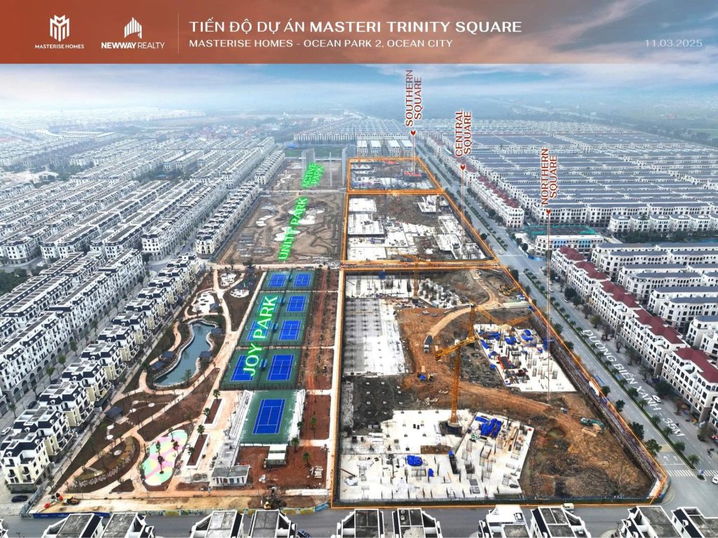 Hình ảnh cập nhật tiến độ dự án Masteri Sky Quarter tại Ocean Park 2. Khu vực Northern Square, Central Square và Southern Square đang được thi công với nhiều công trình xây dựng. Các tiện ích xanh như Joy Park với sân tennis, Unity Park và cảnh quan cây xanh cũng dần hoàn thiện, tạo không gian sống hiện đại